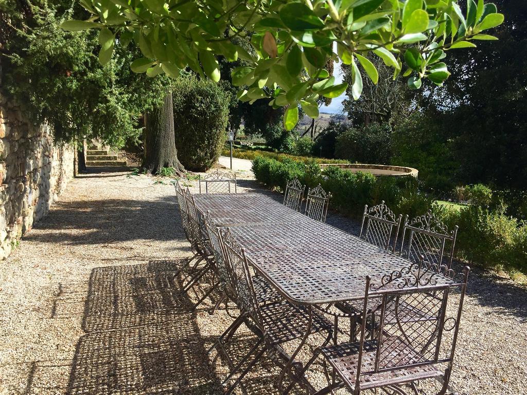 Villa Sant'Anastasio Suites Volterra Exterior photo