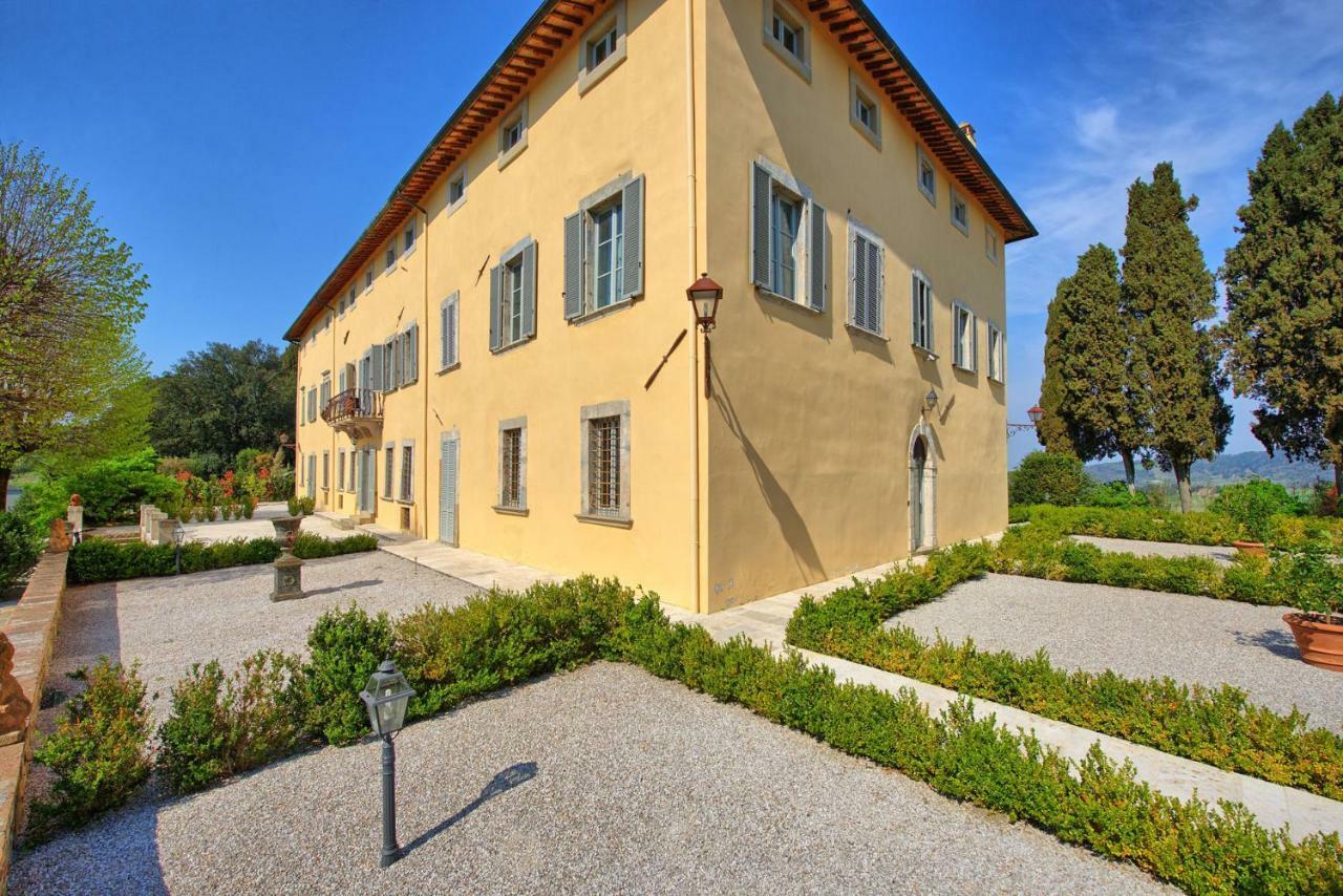 Villa Sant'Anastasio Suites Volterra Exterior photo