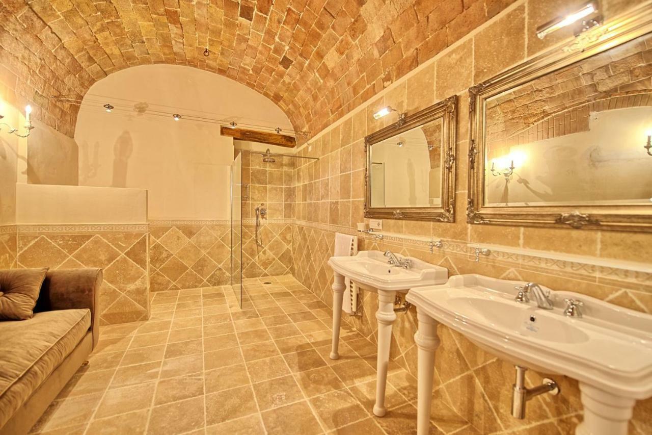 Villa Sant'Anastasio Suites Volterra Exterior photo