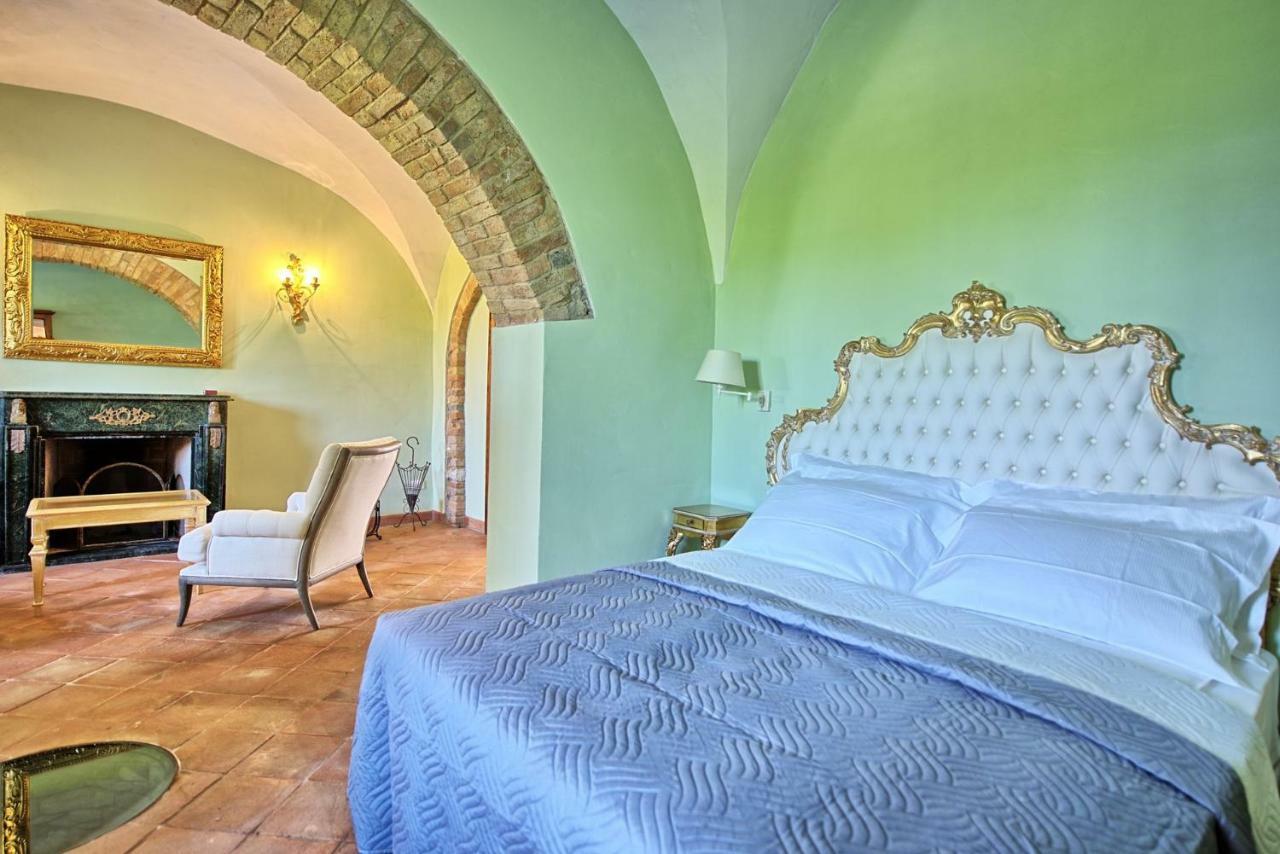 Villa Sant'Anastasio Suites Volterra Exterior photo